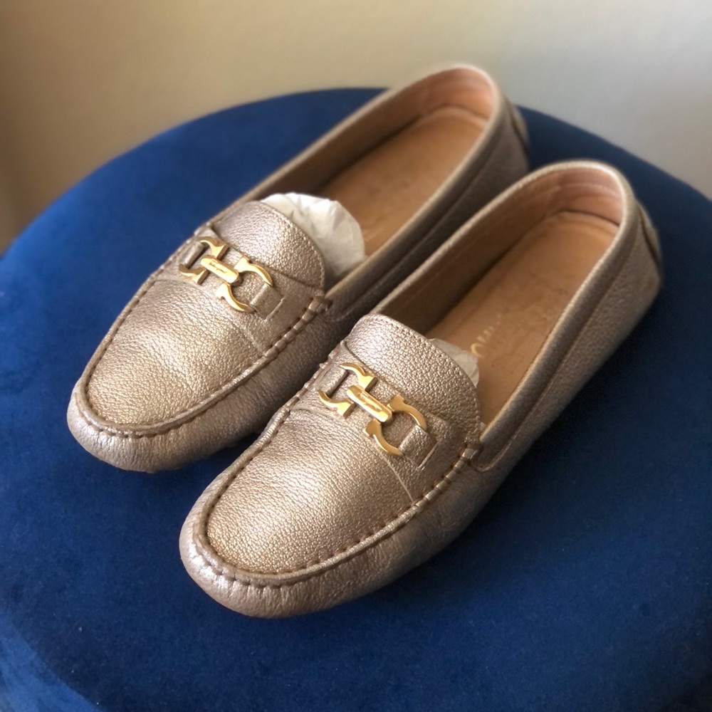 Salvatore Ferragamo driver moccasin size 8 gold tone